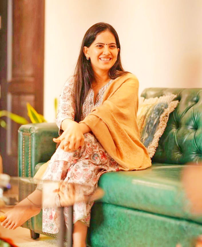 जया किशोरी के महंगे हैंडबैग पर बवाल, ट्रोलर्स को दिया मुंहतोड़ जवाब